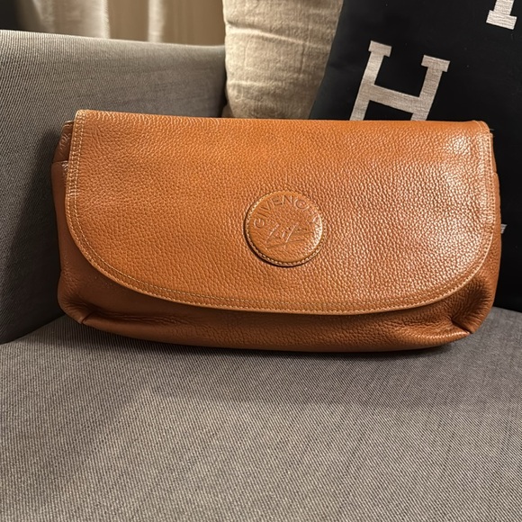 Givenchy Elegant Tan Leather Clutch - Picture 1 of 9